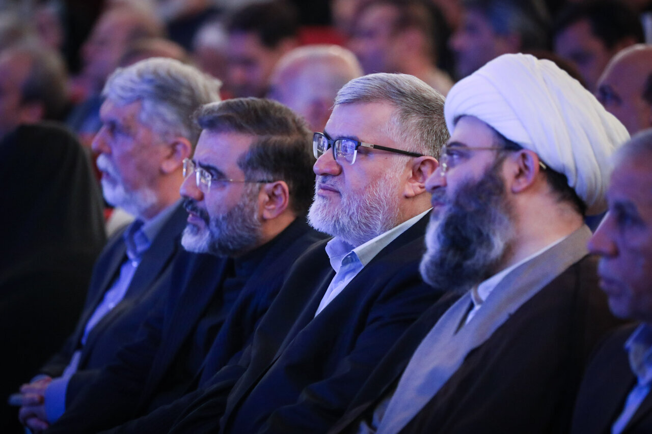 دومین سالگرد بزرگداشت شهید رئیسی؛ از سخنرانی دختر رییسی تا حضور مقداد و میثم نیلی/ انسیه خزعلی هم بود + تصاویر