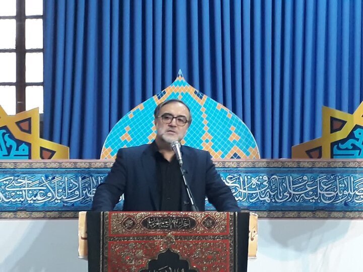 معاون سیاسی نیروی دریایی سپاه: تا هر وقت نیاز باشد مردم در خیابان خواهند ماند/ ترامپ تا چین رفت که تنگه هرمز را باز کند اما...