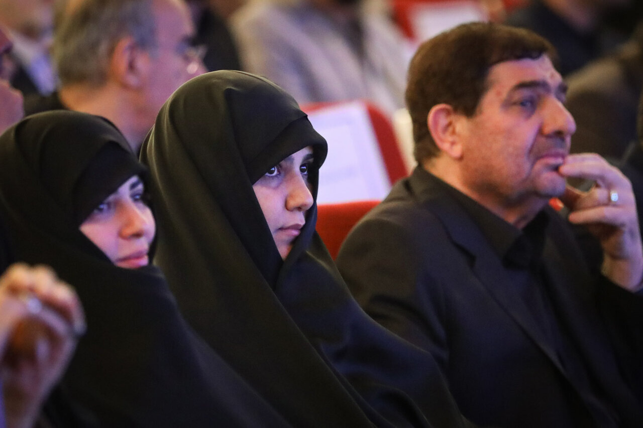 اندوه مخبر در مراسم گرامیداشت رییسی + تصاویر