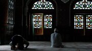 نماز بین ظهر و عصر جمعه چیست و خواندن آن چه مزایایی دارد؟
