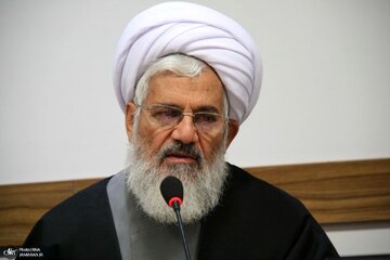 امام جمعه سابق زنجان: جنگ جهانی سوم در زمان حمله عراق به ایران اتفاق افتاد/ همه در یک کشتی هستیم، آسیب ببیند، دیگر انقلابی، سوپرانقلابی فرقی ندارد