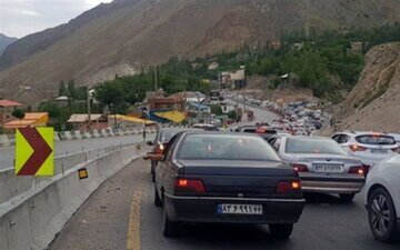 ترافیک سنگین در محور هراز و ورودی‌های تهران/ این مسیرها مسدود هستند