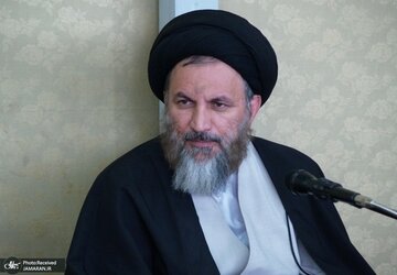 عضو خبرگان رهبری:وقتی من تخصص مسائل بین‌المللی را ندارم، چرا باید حرف بزنم؟/باید مافیاها را از بین برد/دوران عبور از دسته‌بندی‌های چپ و راست است