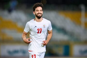 عکس | پایان یک ماراتن؛ خرید جدید پرسپولیس معرفی شد عکس | پایان یک ماراتن؛ خرید جدید پرسپولیس معرفی شد