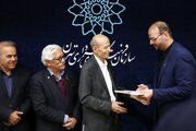 تقدیر از «پدر جامعه‌شناسی ارتباطات ایران»/ ساروخانی: امروز روزی تاریخی برای علوم ارتباطات ایران است