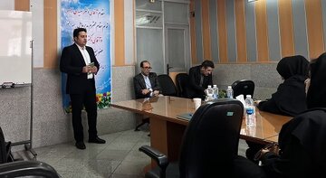 نشست هیأت‌مدیره بیمه البرز با نمایندگان قزوین در مسیر توسعه بازار