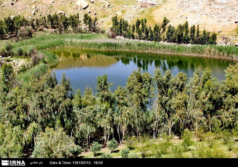 تالاب‌های فیروزه‌ای لرستان؛ نبض حیات در زاگرس