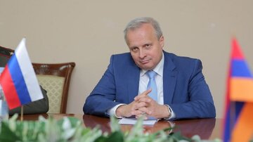 روسیه سفیر خود در ارمنستان را فراخواند