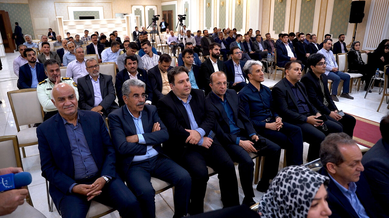 ۴ طرح کلان پایلوت ملی در حوزه هوشمندسازی و بهینهسازی مصرف انرژی در شهرک صنعتی جهانآباد میبد ۴ طرح کلان پایلوت ملی در حوزه هوشمندسازی و بهینهسازی مصرف انرژی در شهرک صنعتی جهانآباد میبد