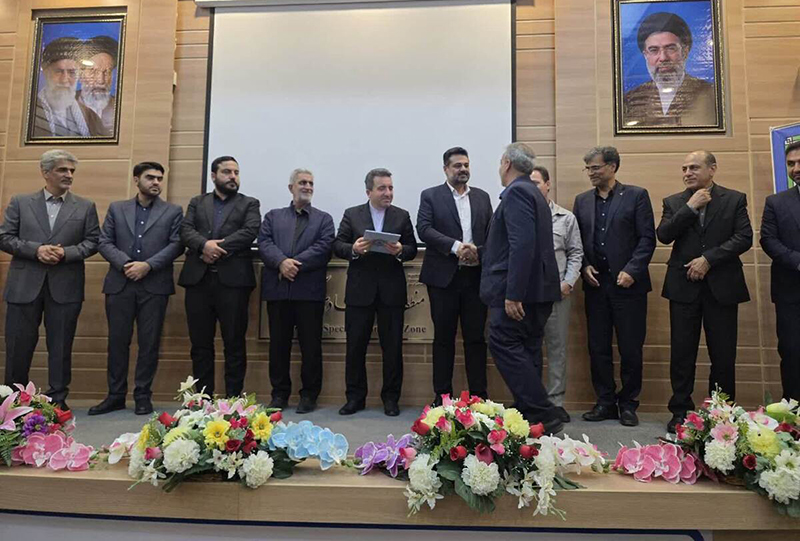 اهدای ۶۵۰۰ سند مالکیت در استان سمنان؛ پایان بحران ۴۰ ساله کالپوش میامی/۸۰ درصد شهرک‌های صنعتی کشور سنددار شدند