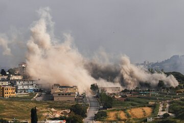 ادامه بمباران لبنان توسط صهیونیستها همزمان با آغاز مذاکرات در واشنگتن ادامه بمباران لبنان توسط صهیونیستها همزمان با آغاز مذاکرات در واشنگتن