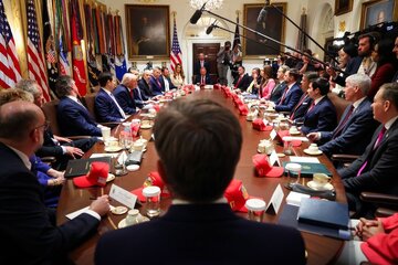 ترامپ خواستار تعهد کتبی از ایران شد! ترامپ خواستار تعهد کتبی از ایران شد!
