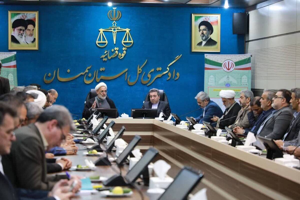 خدمات سازمان ثبت اسناد در مسیر صیانت از حقوق مردم شایسته تقدیر است