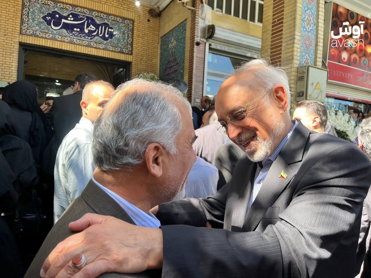 مهمانان خاص مراسم ختم خواهر خاتمی؛ از سیدحسن خمینی تا مهوش وقاری + عکس