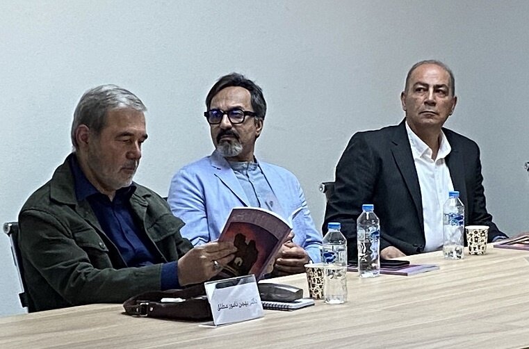 اسکندر با فتح ایران و کشف آن دلبسته ایران شد/ در گذشته آثار جغرافی‌دانان ایرانی بیشتر نقشه راه اروپاییان بود