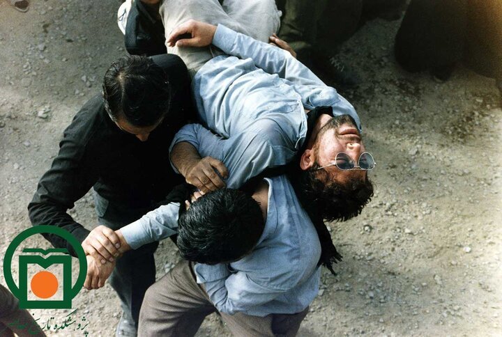 تصاویری دیدنی از تشییع بی‌سابقه رهبر انقلاب + عکس