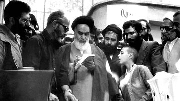 غزلهایی که تصویر آشنای امام را به هم میزنند غزلهایی که تصویر آشنای امام را به هم میزنند