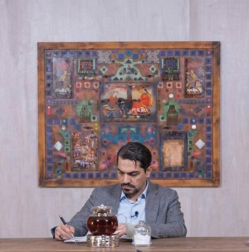 آقای عبدالکریمی شما مثل هما ناطق پشیمان نمی‌شوید؟