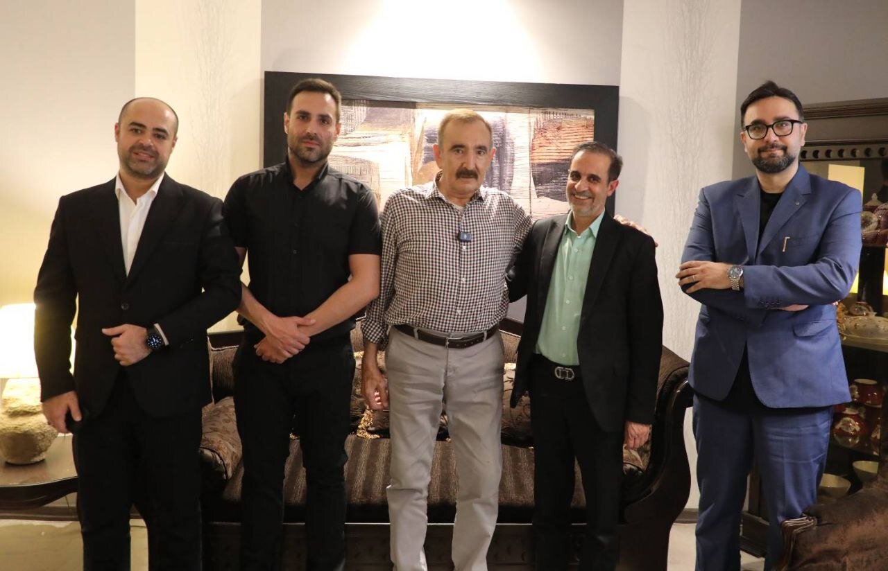 بیوک میرزایی: رادیو هنرمندان بسیاری را به سینما و تلویزیون معرفی کرد +فیلم