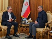 نقوی با عراقچی دیدار کرد؛ من برای یک پیام مهم به تهران آمدهام
