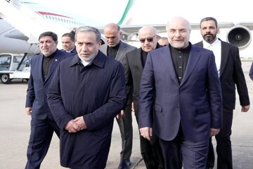 انتقاد عضو تیم رسانهای قالیباف از رجانیوز؛ در تابستان 1402 بی جهت ذوق زده شدید/ ماجرای تنش قالیباف با میانجی مذاکرات درباره اموال بلوکه شده ایران انتقاد عضو تیم رسانهای قالیباف از رجانیوز؛ در تابستان 1402 بی جهت ذوق زده شدید/ ماجرای تنش قالیباف با میانجی مذاکرات درباره اموال بلوکه شده ایران