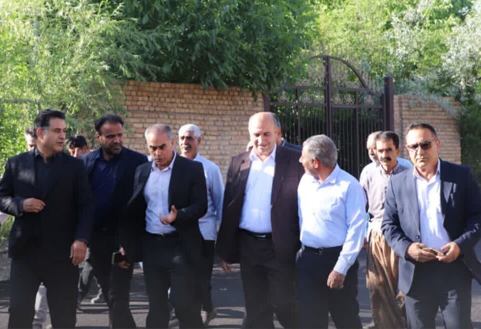 توسعه زیرساخت‌های روستایی با هدف تثبیت جمعیت و حمایت از تولی