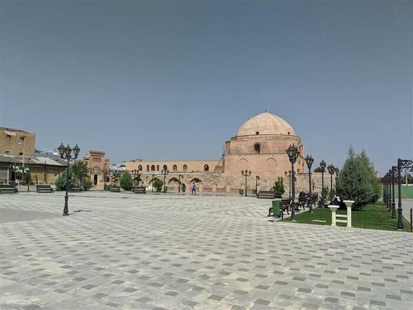 آغاز رسمی عملیات اجرایی پروژه سرمایه‌گذاری میدان امام ارومیه