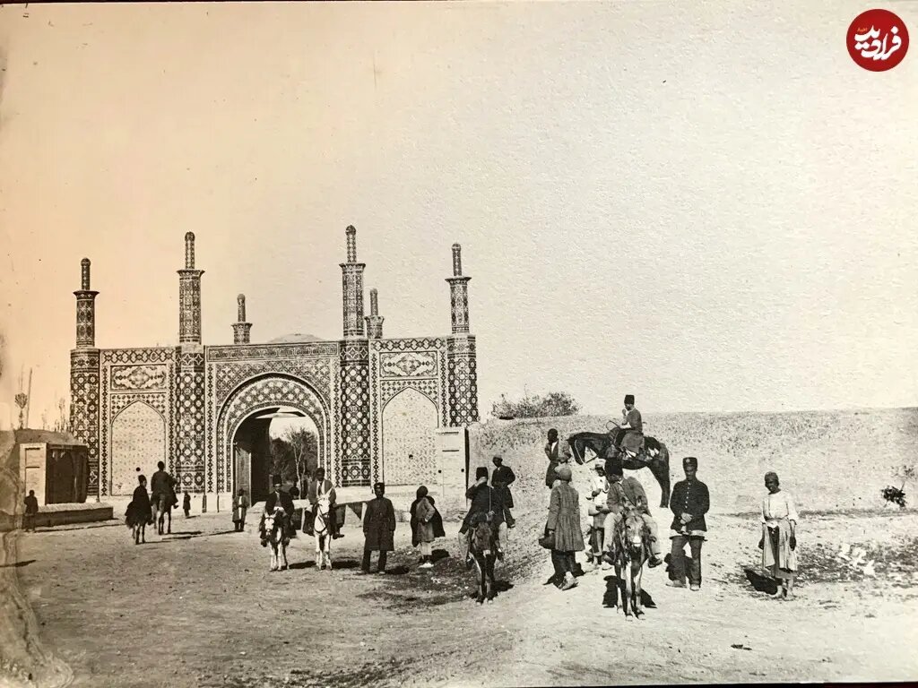عکس/ عبور مردم از «دروازه‌قزوین تهران» در دوران ناصرالدین‌شاه