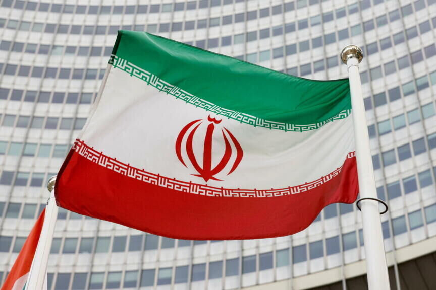 سفارت ایران واکنش خود را به تازهترین تهدیدات ترامپ علیه جمهوری اسلامی اعلام کرد. سفارت ایران واکنش خود را به تازهترین تهدیدات ترامپ علیه جمهوری اسلامی اعلام کرد.