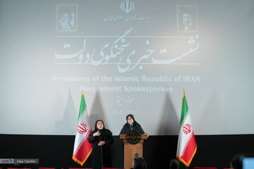 گزارش تصویری / نشست خبری سخنگوی دولت با خبرنگاران در موزه سینما
