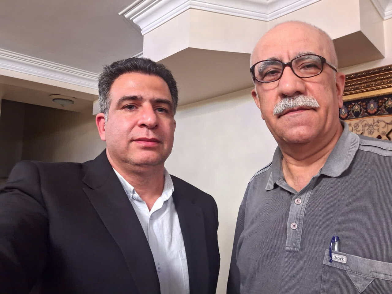 ۱۵۰۰ عکس تاریخی به بنیاد ایران‌شناسی لرستان اهدا شد