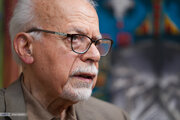 ببینید| دانشجوهای تندروی جهاد به مهندس بازرگان که سه برابر آن‌ها سن داشت پرخاش می‌کردند!