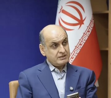استاندار گیلان:گیلان پیشگام در اهدای سند اراضی ملی به روستائیان استاندار گیلان:گیلان پیشگام در اهدای سند اراضی ملی به روستائیان