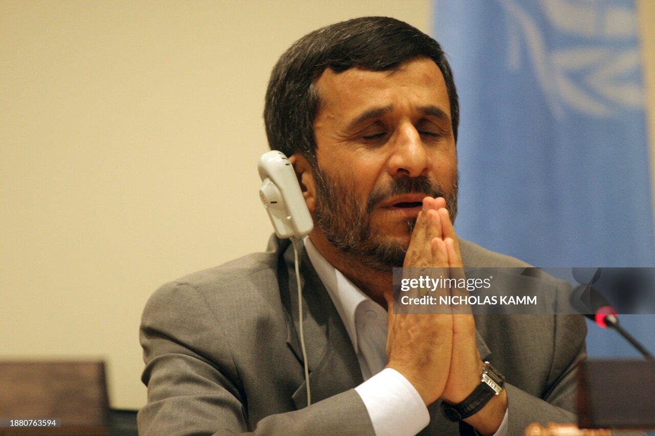 داستان یک رئیس‌جمهور/ هفده سال بعد از ۲۲ خرداد سال ۱۳۸۸ میراث احمدی نژاد برای اصولگرایان چیست؟