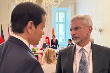 اعتراض وزیر خارجه هند به همتای آمریکایی / جایشانکار به روبیو: توجیه‌پذیر نیست / دهلی نو از حملات آمریکا به کشتی‌هایش در تنگه هرمز به شدت خشمگین است