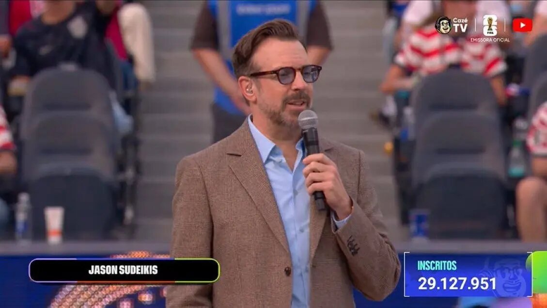عکس | تد لاسو هم مهمان جام جهانی شد!