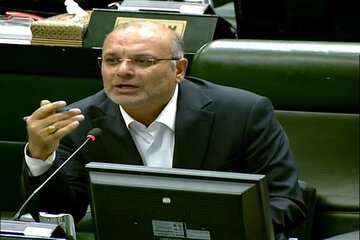 پیام ریاست قالیباف بر تیم مذاکره کننده ایران به روایت عضو فراکسیون مستقلین/ هیچ صلحی در کار نیست/ همچنان در میدان جنگ قرار داریم