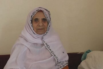 عشق به قرآن بانوی بیسواد یمنی را حافظ کل کرد عشق به قرآن بانوی بیسواد یمنی را حافظ کل کرد