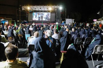اکران سیار «قمارباز» در میادین شهری اکران سیار «قمارباز» در میادین شهری