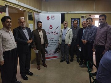 برگزاری آیین گرامیداشت روز جهانی اهداکنندگان خون در انتقال خون کردستان برگزاری آیین گرامیداشت روز جهانی اهداکنندگان خون در انتقال خون کردستان