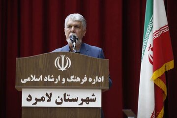 وزیر فرهنگ:جنگ تحمیلی زمینه‌ساز جهشی تازه برای ایران اسلامی است