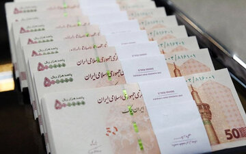 هجوم سرمایههای مرزی به ریال ایران/ خرید دو تریلیون ریال در سراسر پاکستان طی چهار روز اخیر هجوم سرمایههای مرزی به ریال ایران/ خرید دو تریلیون ریال در سراسر پاکستان طی چهار روز اخیر