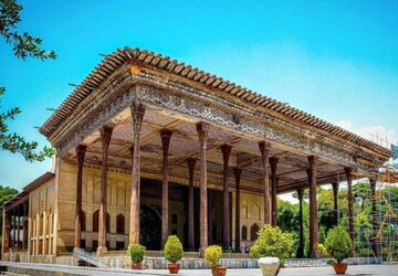 عکس| «کاخ چهلستون» اصفهان؛ ۹۹ سال قبل