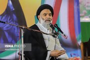 امام جمعه اهواز: همراهی با رهبر انقلاب و حفظ وحدت، خط قرمز نظام است