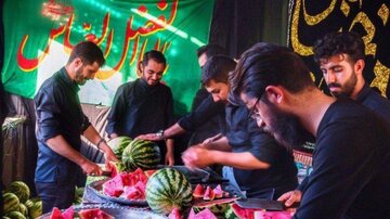 وقتی شاه قاجار هم نذری میدهد، شما جا نمانید! وقتی شاه قاجار هم نذری میدهد، شما جا نمانید!