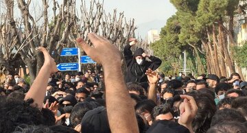 روایت خبرگزاری فارس از صدور احکام اخراج ۶ نفر از دانشگاه شریف روایت خبرگزاری فارس از صدور احکام اخراج ۶ نفر از دانشگاه شریف