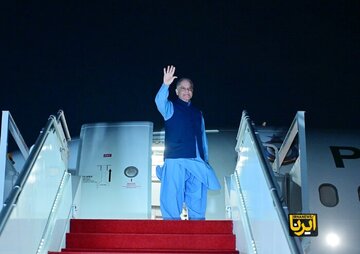 شهباز شریف و عاصم منیر هم به سوئیس رفتند شهباز شریف و عاصم منیر هم به سوئیس رفتند