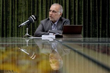 هشدار خانیکی به مسئولان: مدیران وقت بیشتری برای شنیدن مشکلات مردم بگذارند / اخبار جعلی اعتماد را تخریب می کند / حمایت از روزنامه نگاران مستقل هشدار خانیکی به مسئولان: مدیران وقت بیشتری برای شنیدن مشکلات مردم بگذارند / اخبار جعلی اعتماد را تخریب می کند / حمایت از روزنامه نگاران مستقل