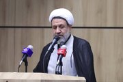 قاضی باید شجاعانه حق را بگوید  حتی اگر به مصلحت‌اش نباشد