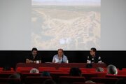 قبری بدون جسد برای فیلمساز فرانسوی در قبرستانی در تهران/ هلی‌کوپتری که در سد کرج سقوط کرد و پیکری که هرگز پیدا نشد